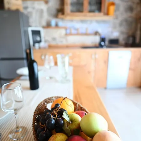 Teza Hvar Villa Veliko Grablje